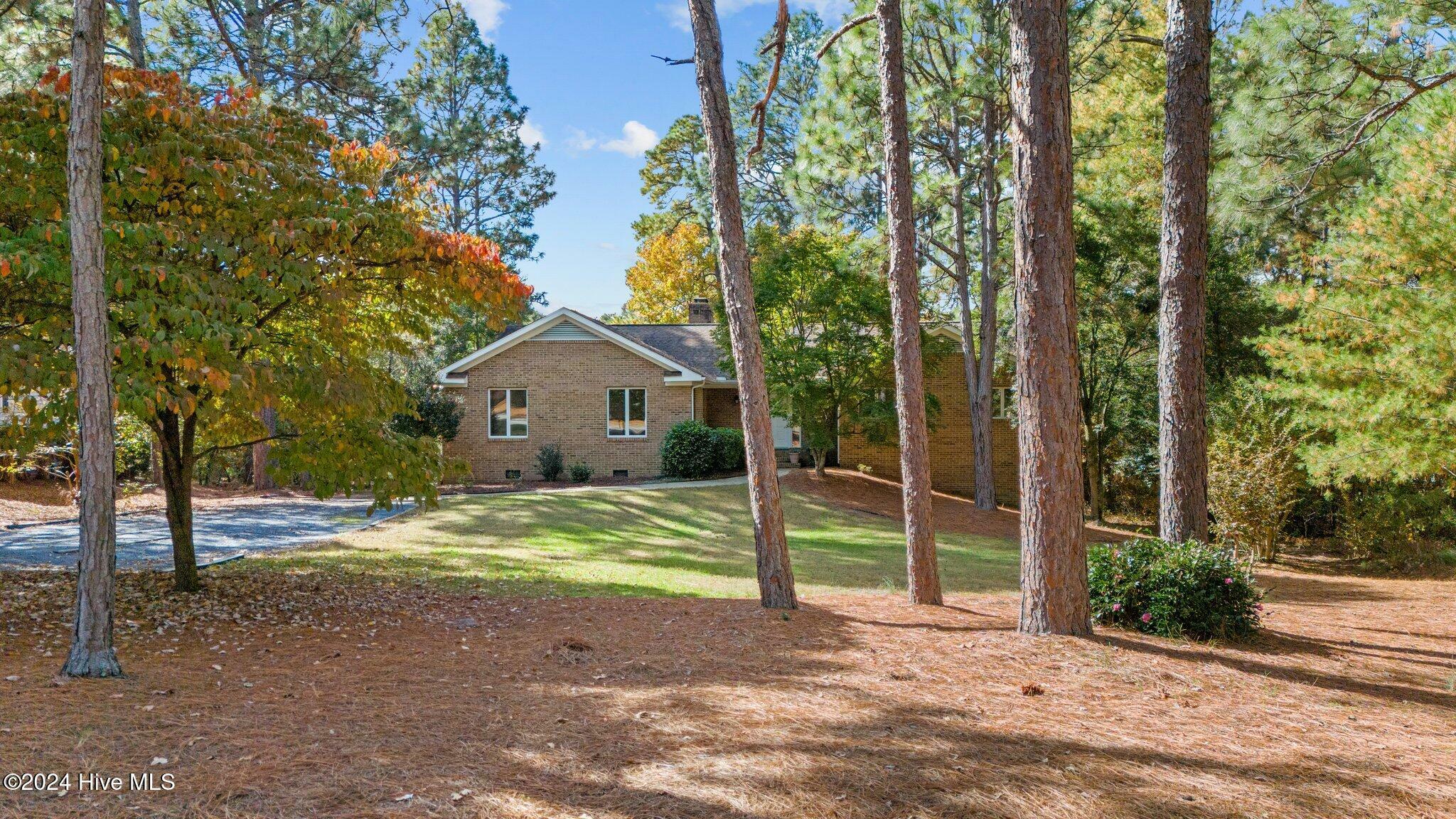 Property Photo:  3 Bent Tree Court  NC 28374 