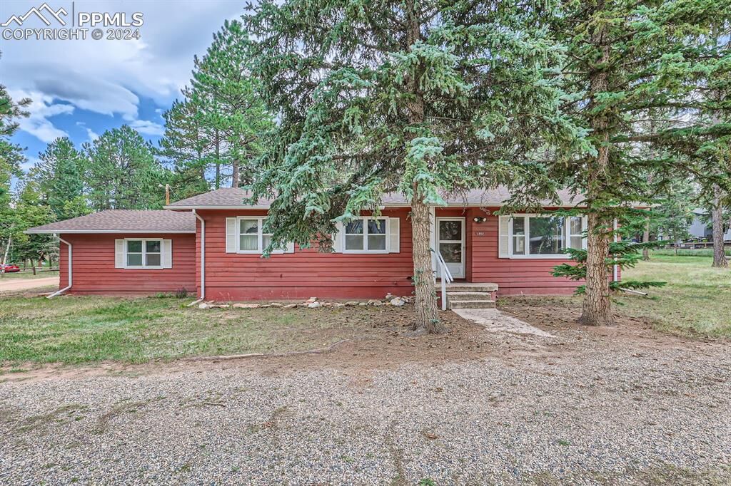 Property Photo:  1352 Sunshine Circle  CO 80863 