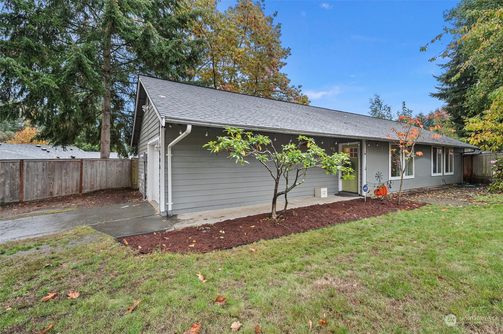 Property Photo:  5606 N 39th Street  WA 98407 