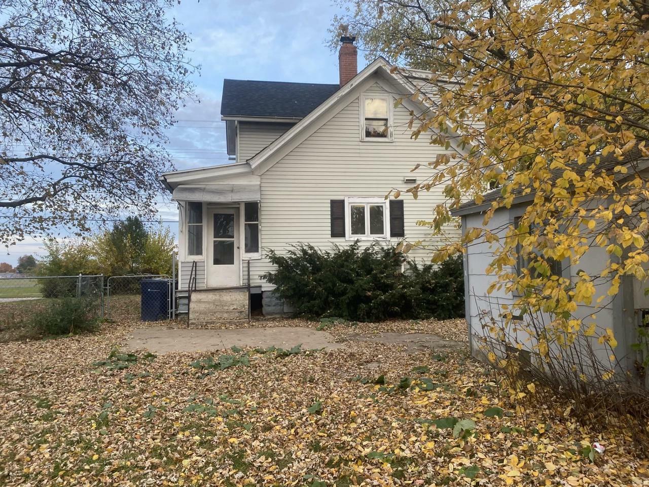 Property Photo:  321 North Crosby Avenue  WI 53548 