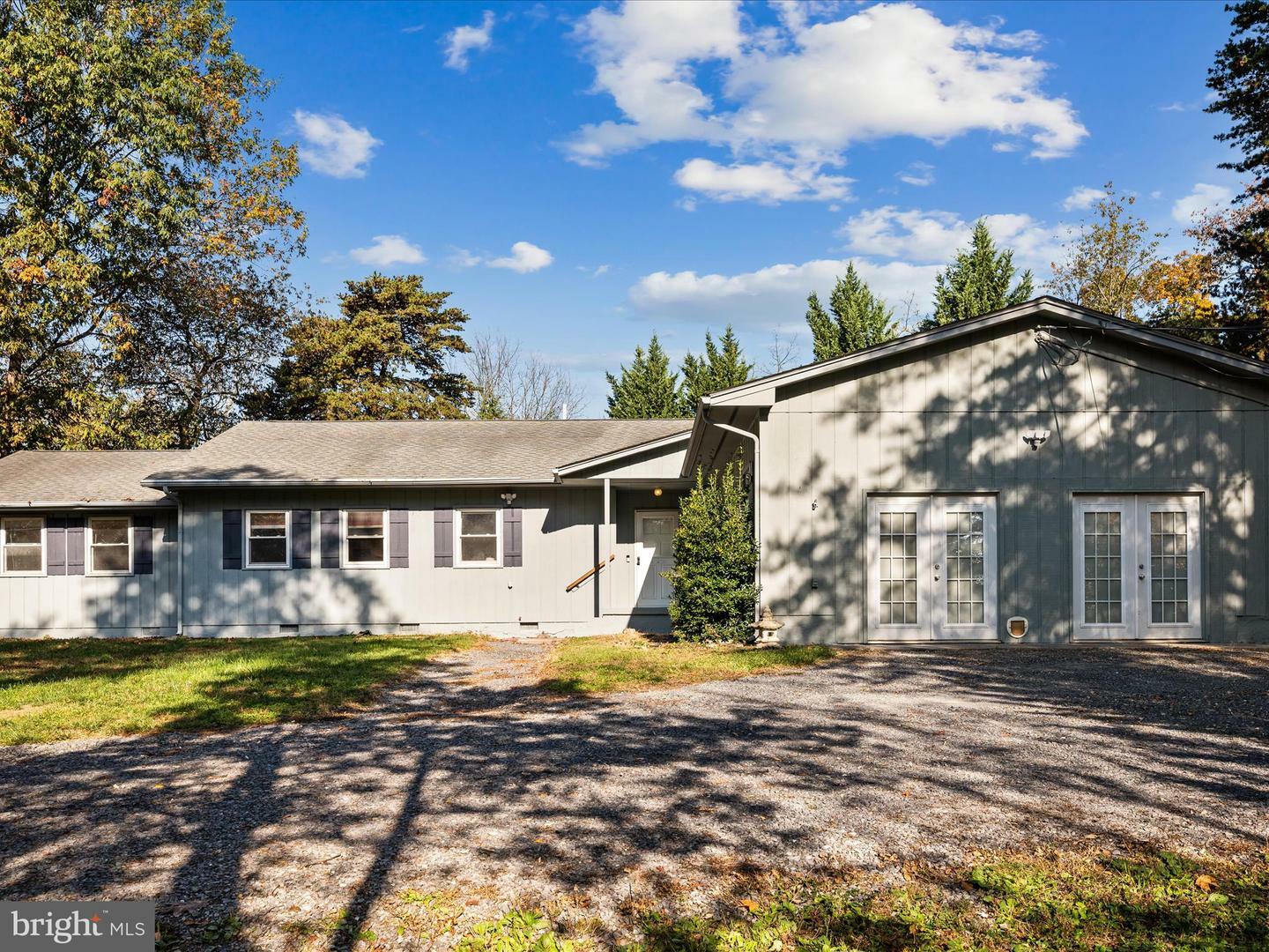 Property Photo: 247 Vine Lane VA 22602