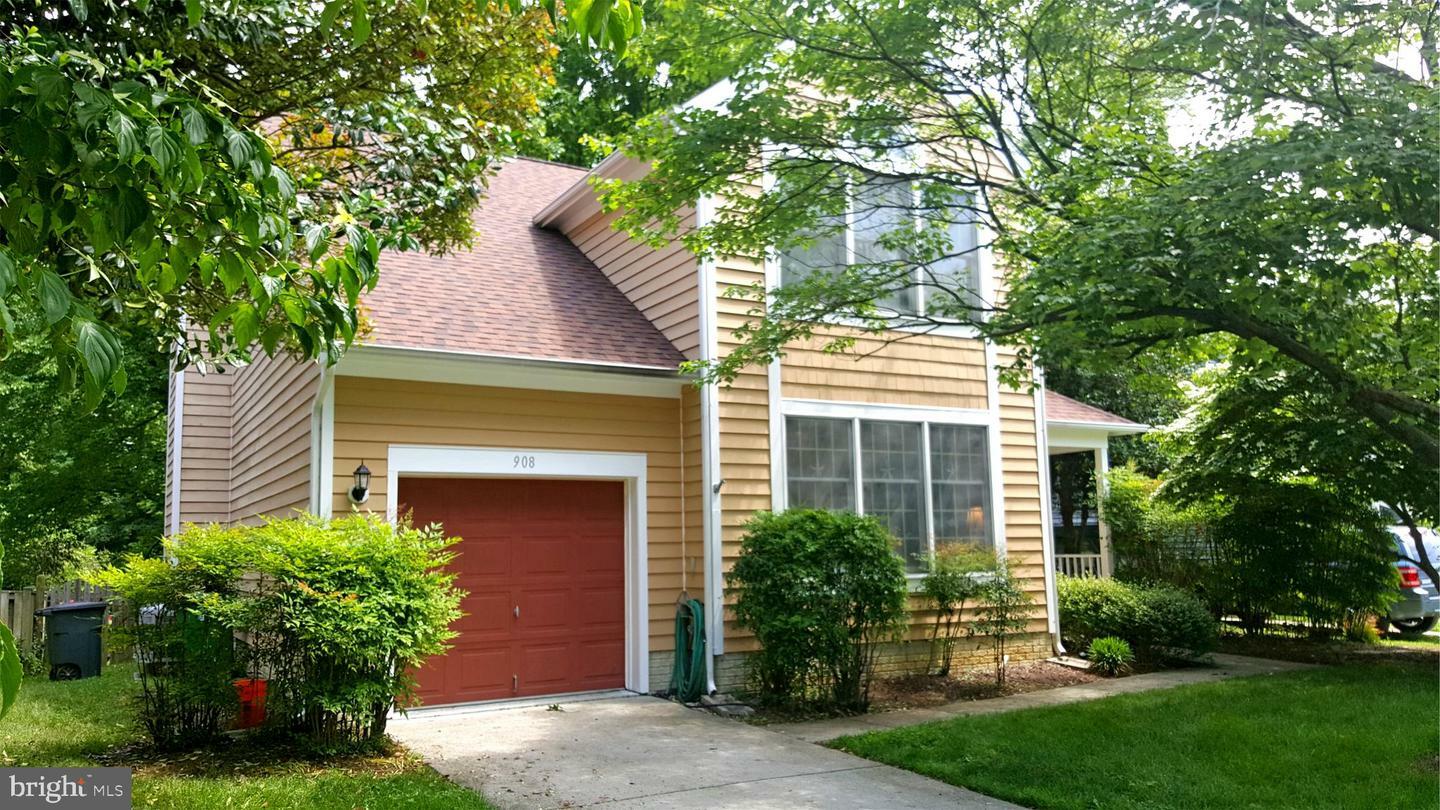 Property Photo:  908 Berwick Drive  MD 21403 