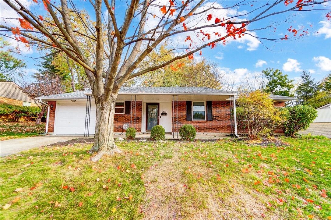 Property Photo:  6533 Highbury Road  OH 45424 