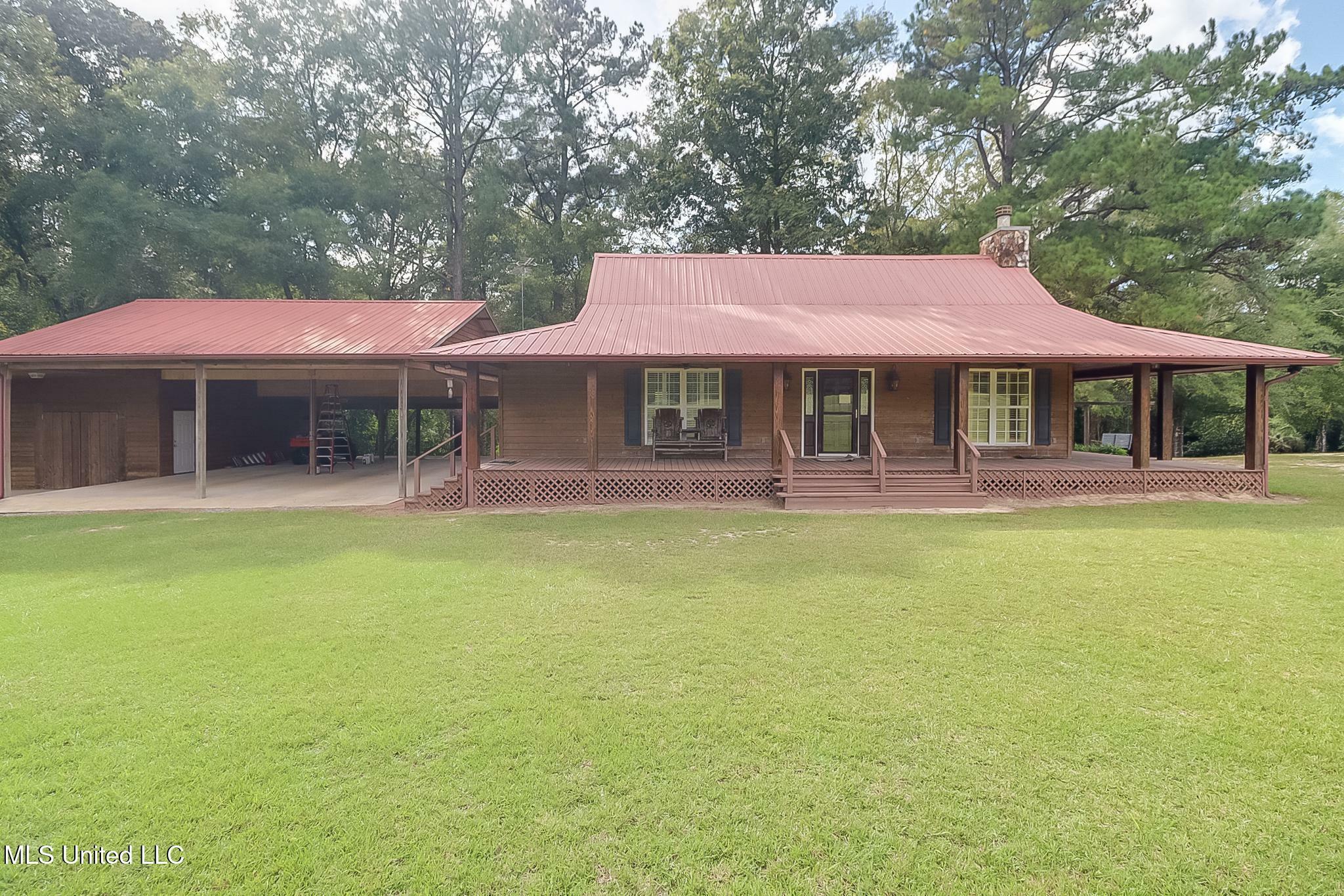 Property Photo:  2276 Twin Creek Road  MS 39452 