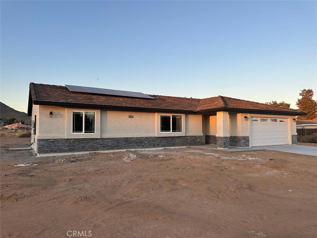 Property Photo:  20218 Zuni Road  CA 92307 