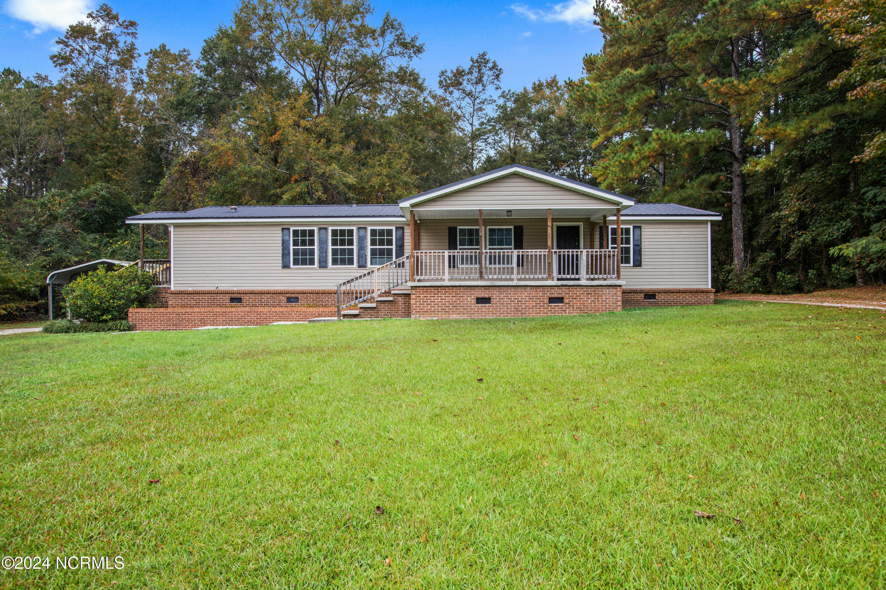 Property Photo:  130 Newbold Road  NC 28540 