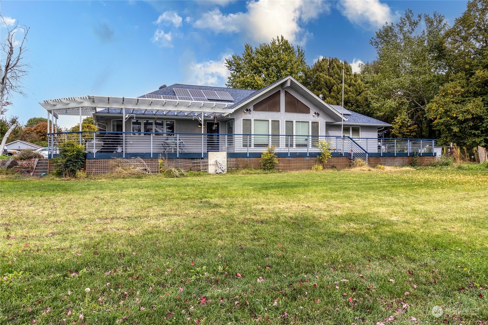 Property Photo:  1055  Abbott Road  WA 99362 