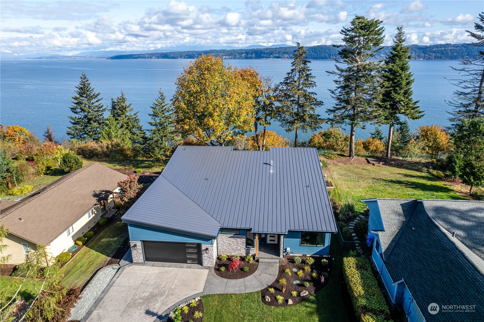 2967  Janet Avenue  Camano Island WA 98282 photo