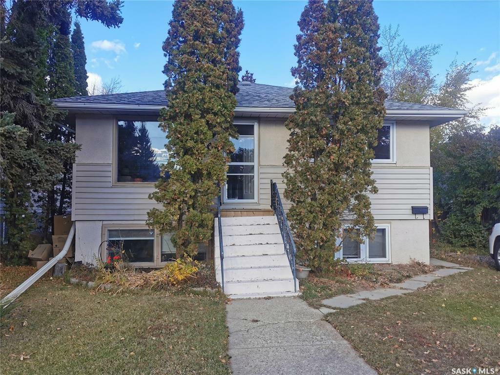 305 Ruth Street E  Saskatoon SK S7J 0L2 photo