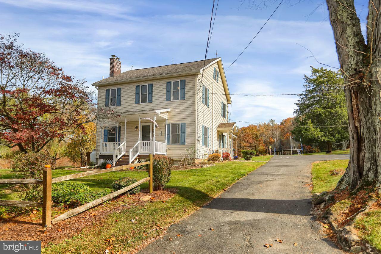 Property Photo:  2840 Newport Road  PA 17074 