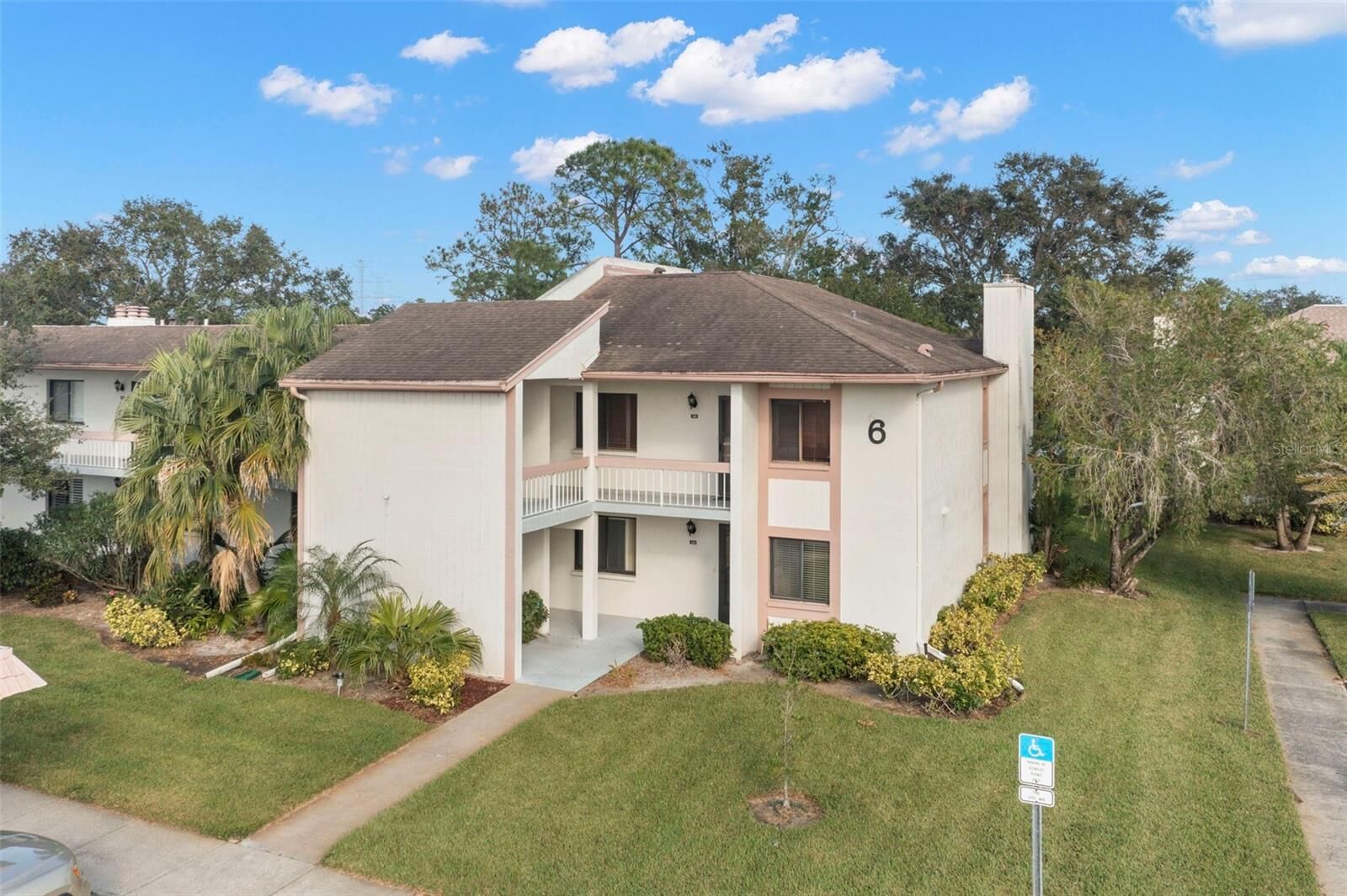 Property Photo: 165 Lakeview Way 165 FL 34677