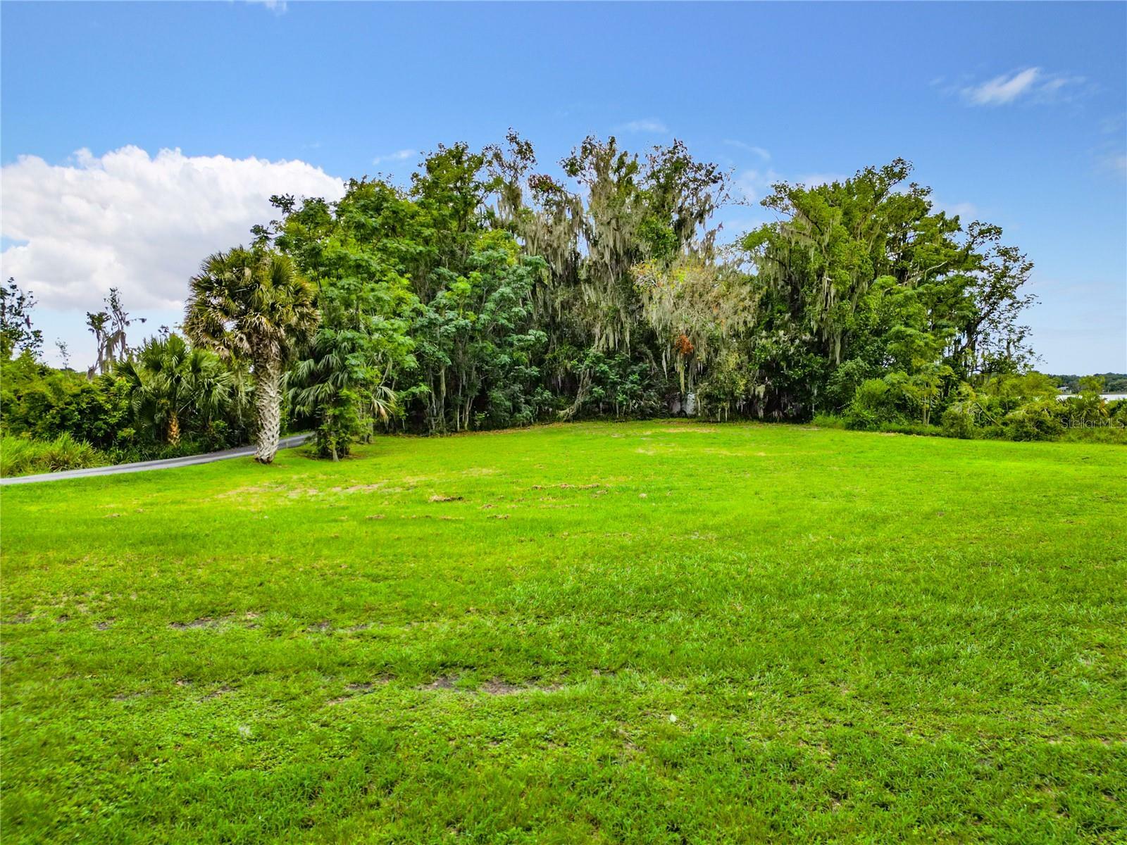 Property Photo:  Shore Acres Drive  FL 34748 