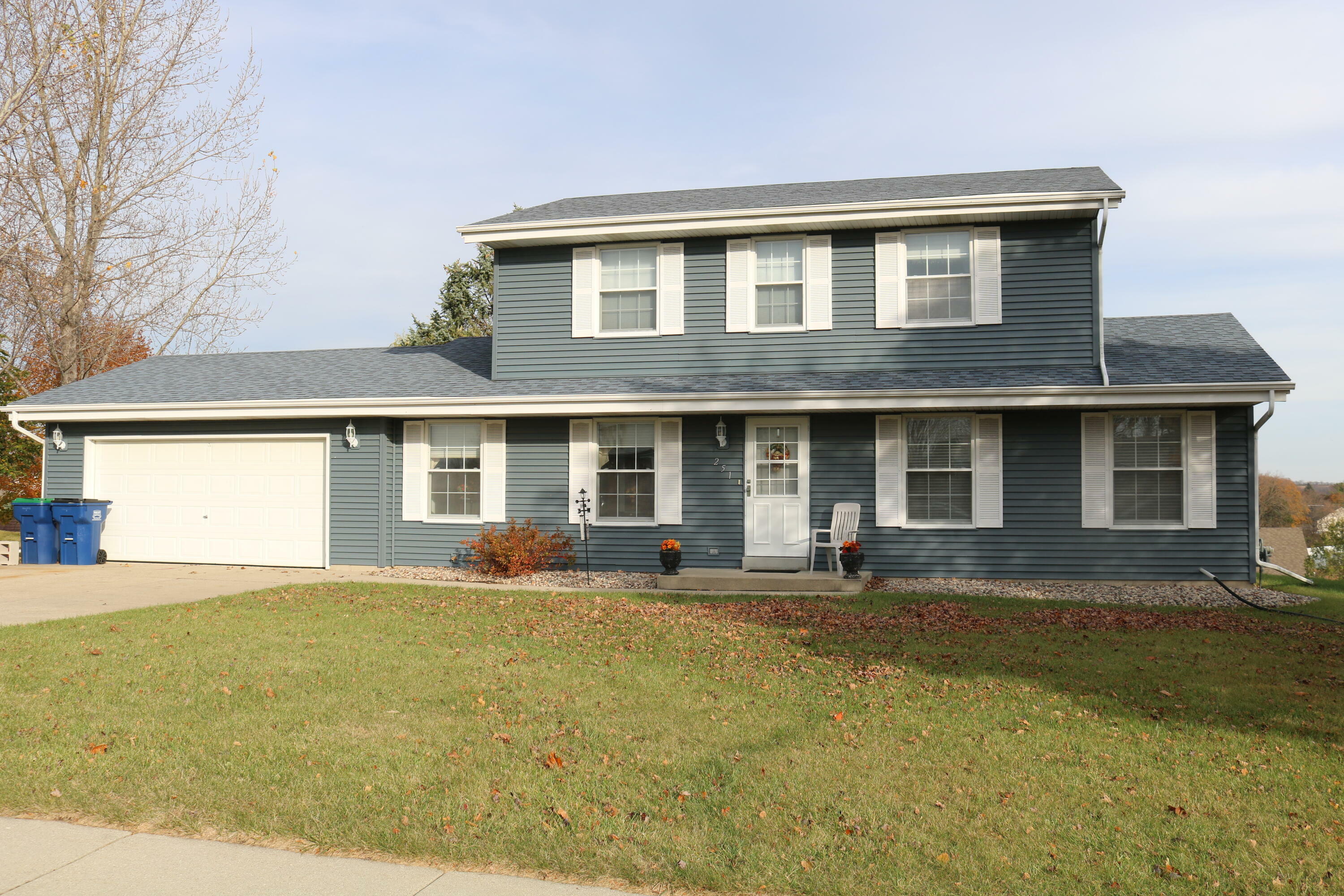 Property Photo:  251 Highlander Blvd  WI 53091 