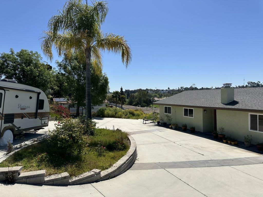 Property Photo:  1450 Hedionda Ave.  CA 92081 