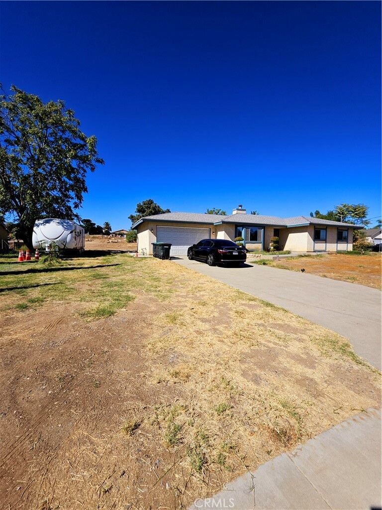 Property Photo:  2242 Sunpark Drive  CA 92570 