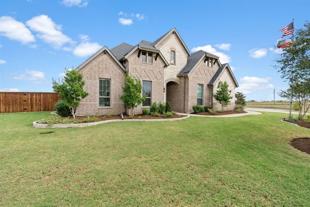 Property Photo:  130 Lonesome Valley Road  TX 75167 