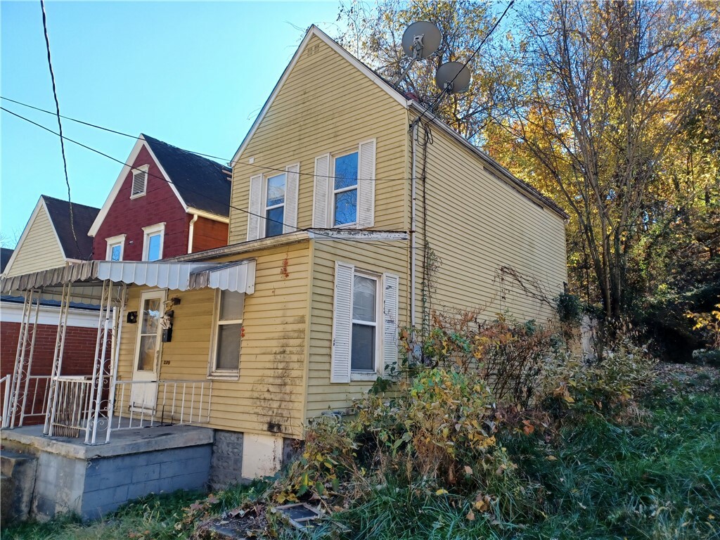 Property Photo:  329 3rd St  PA 15033 