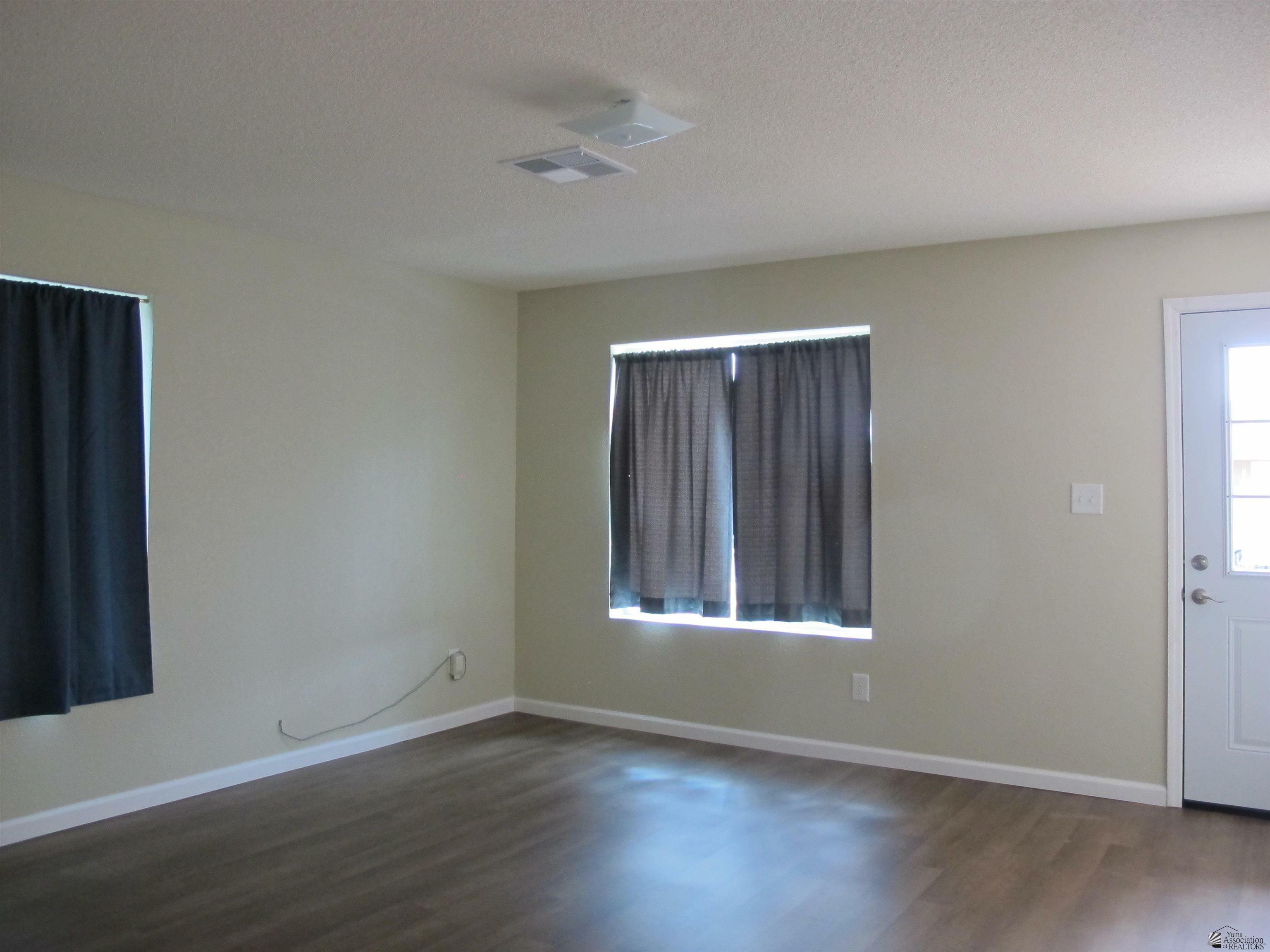 Property Photo:  7192 E 37 St  AZ 85365 