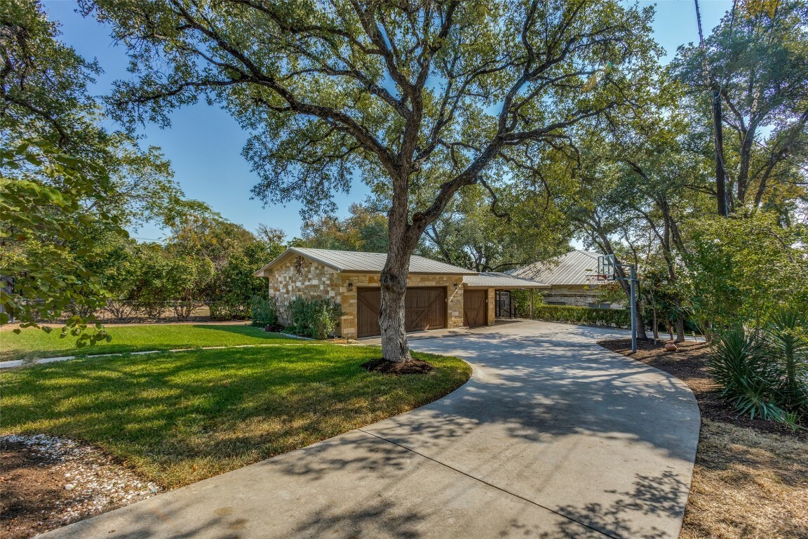 Property Photo:  5507 Lands End Street  TX 78734 