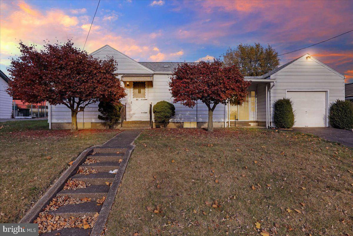 Property Photo:  411 Indian Manor Drive  PA 19533 