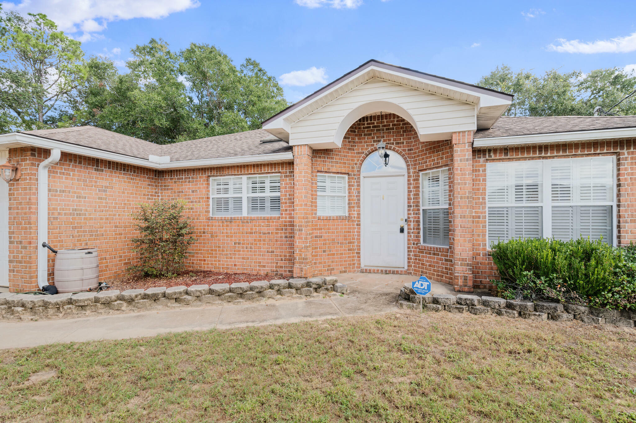 Property Photo:  233 Lustan Drive  FL 32536 