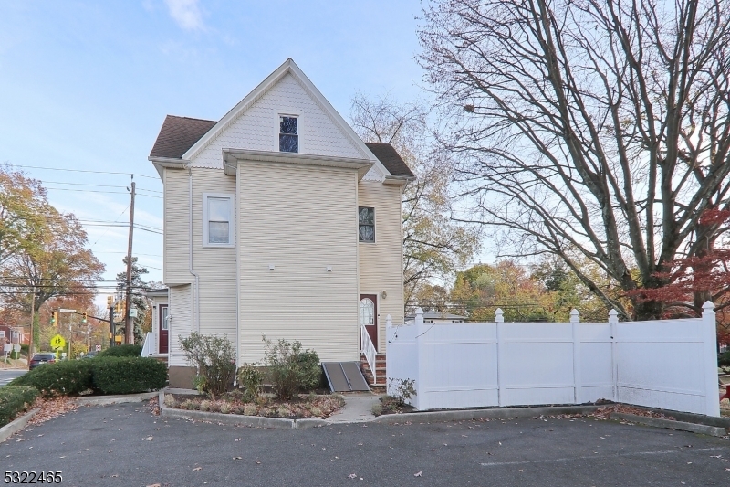 Property Photo:  302 Walnut Ave  NJ 07016 