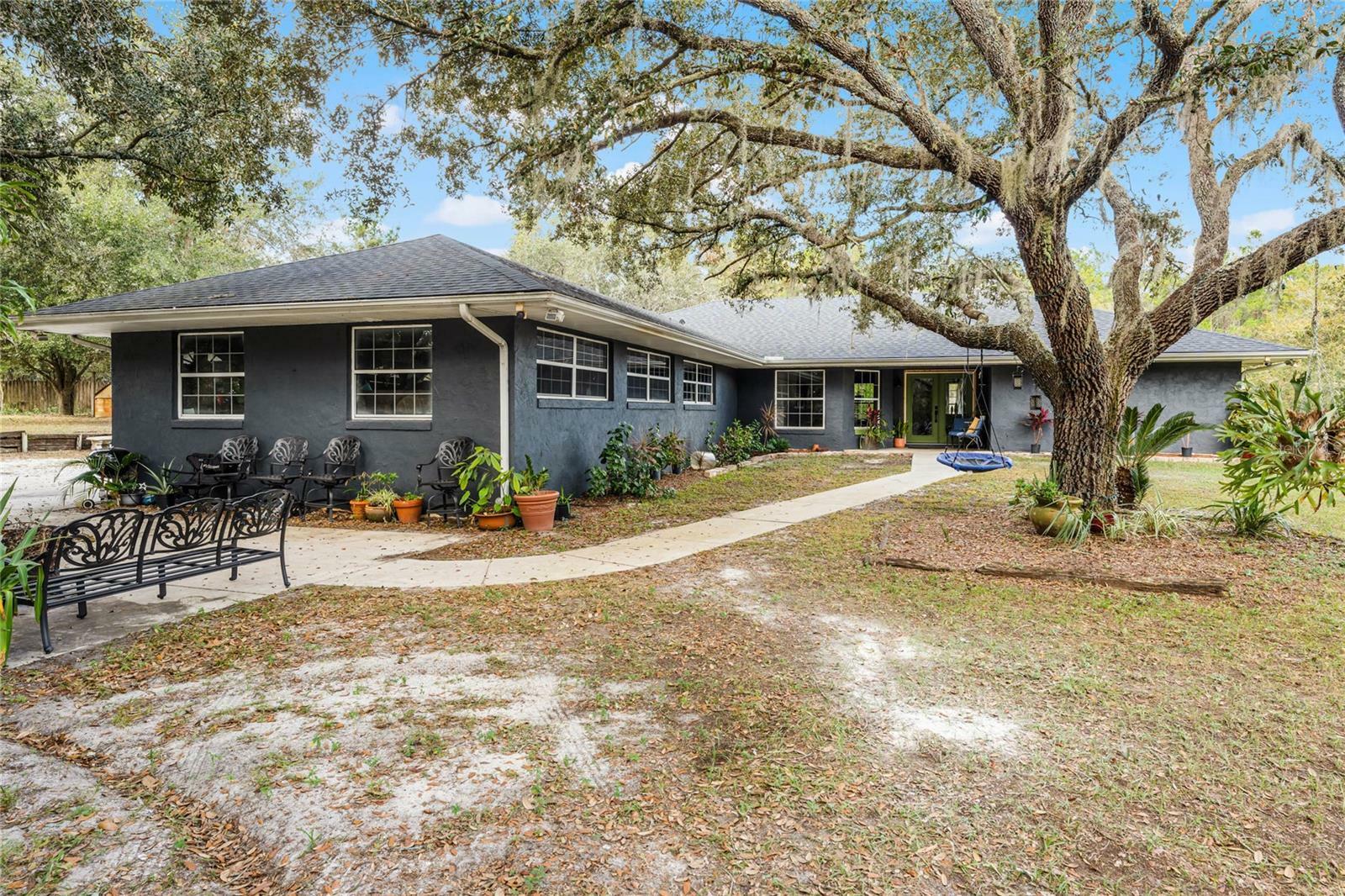 Property Photo:  39605 Swift Road  FL 32726 