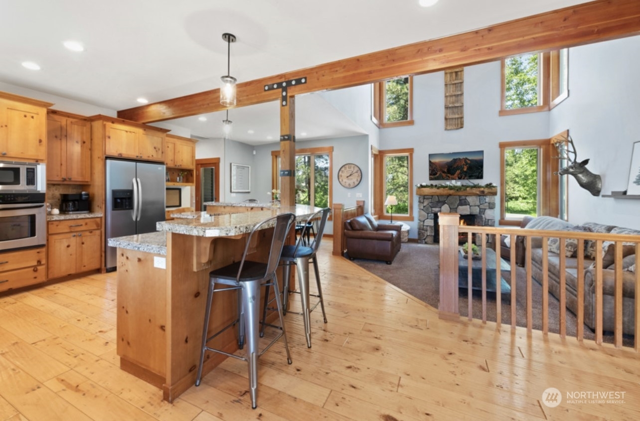 Property Photo:  161  Paintbrush Lane  WA 98940 