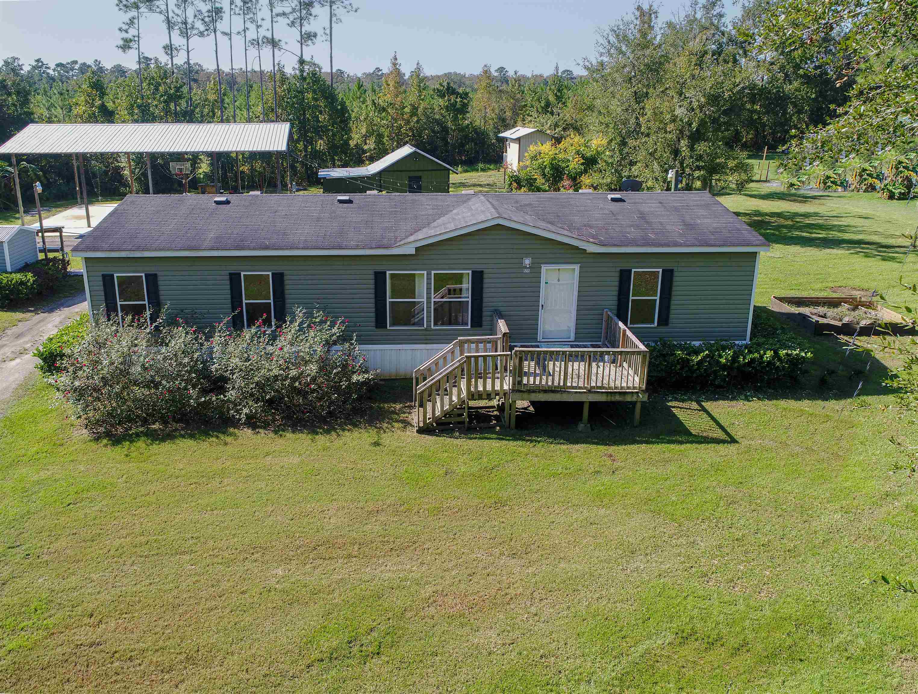 Property Photo:  5215 Church Rd  FL 32092 