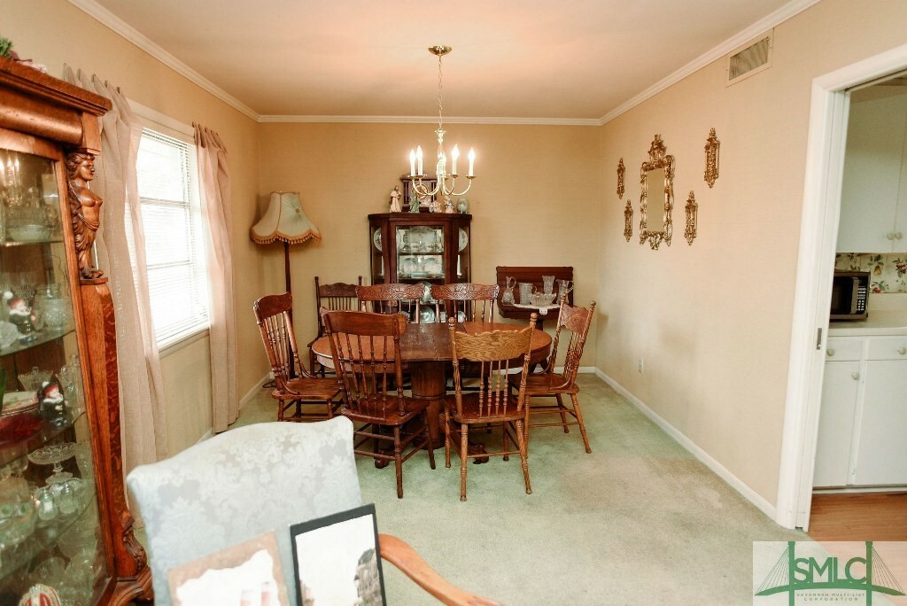 Property Photo:  1402 N Cheney Circle  GA 30474 