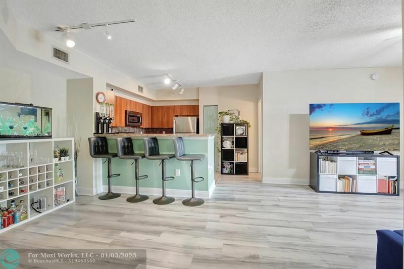 Property Photo:  2090 W Preserve Way 206  FL 33025 