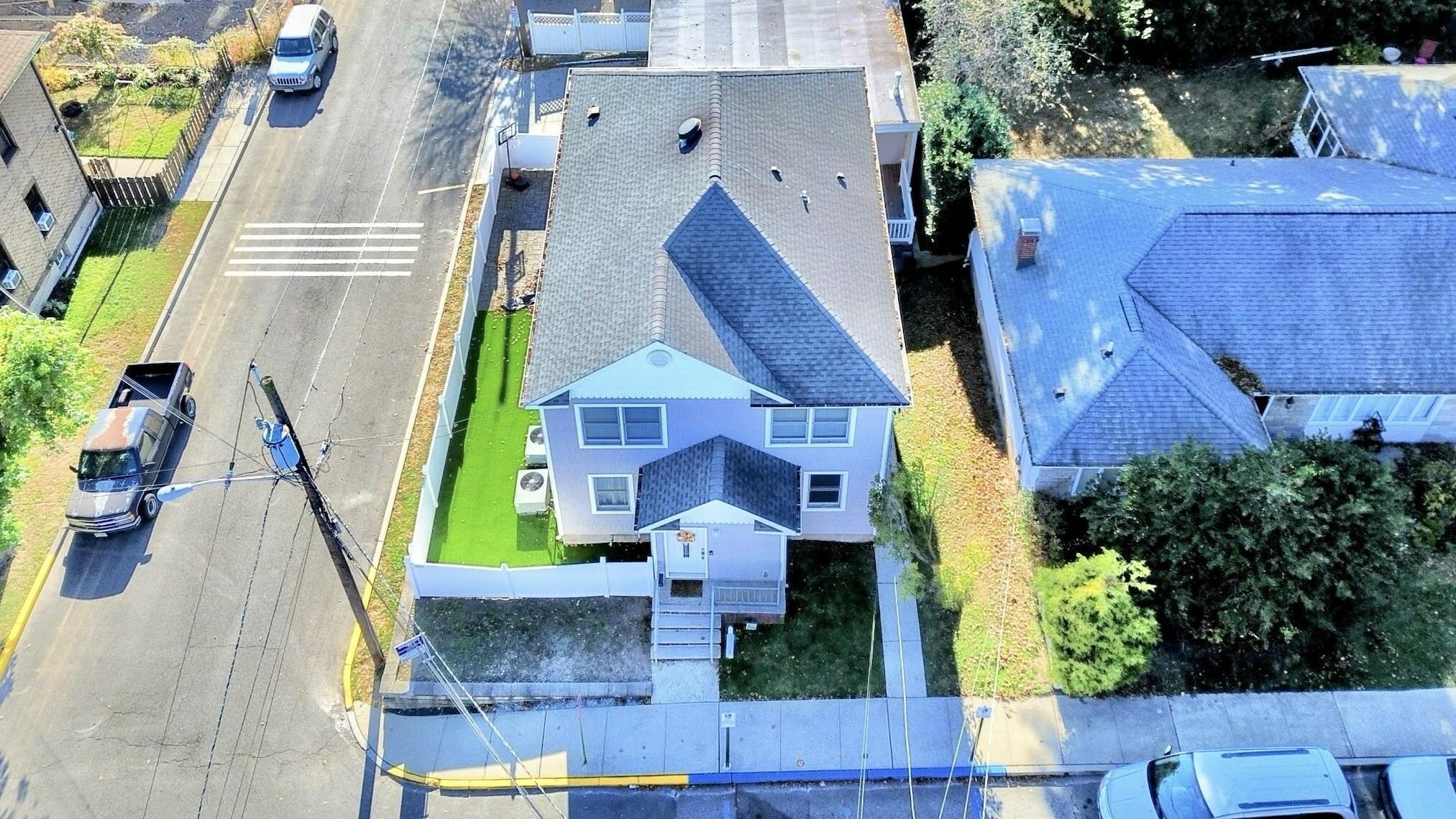 Property Photo:  306 Lincoln Ave  NJ 07094 