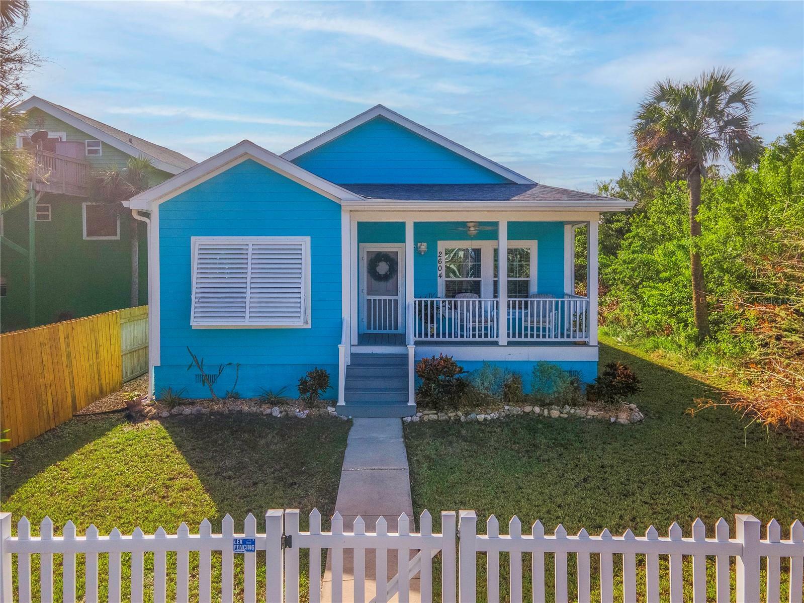 Property Photo:  2604 S Daytona Avenue  FL 32136 