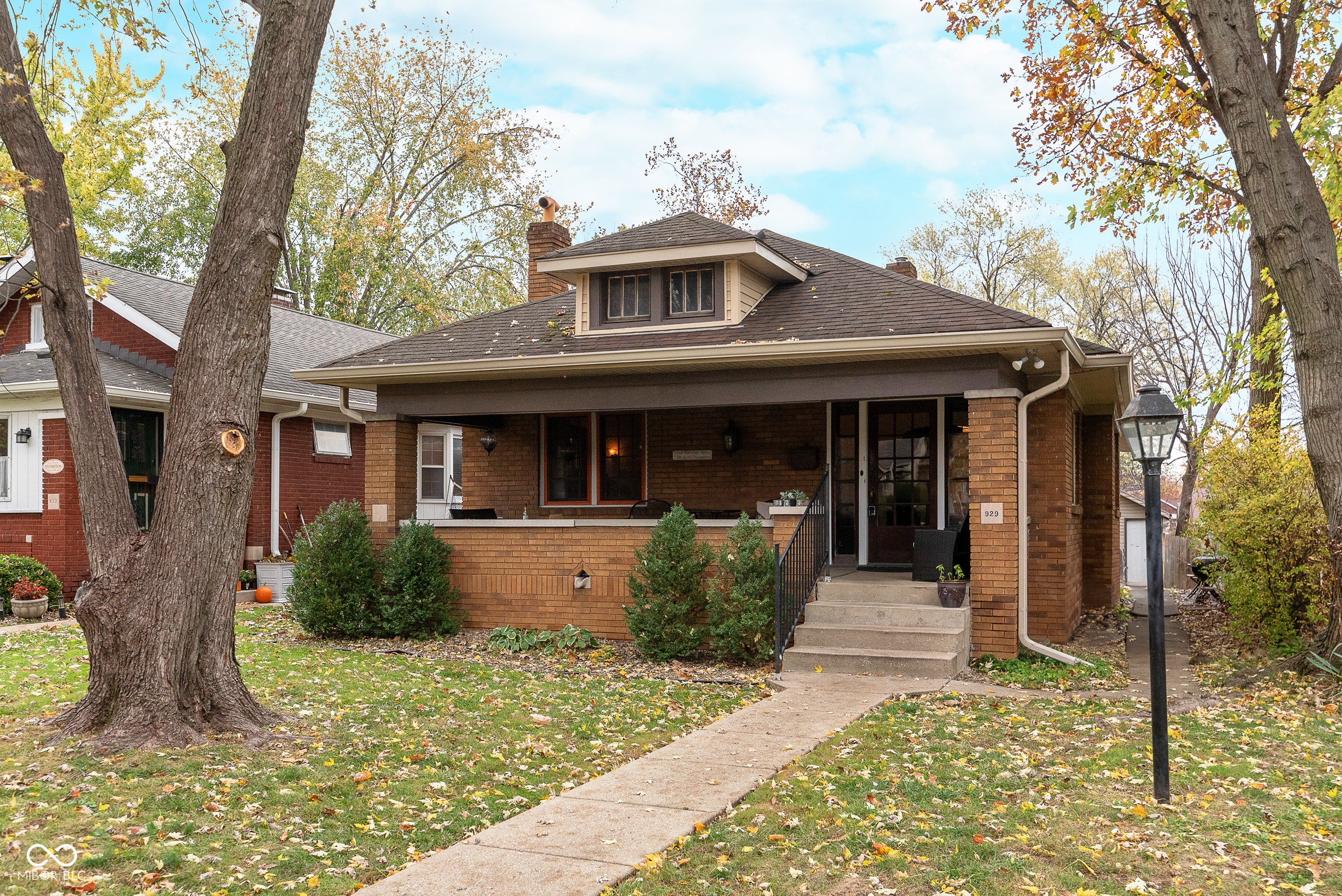 Property Photo:  929 N Audubon Road  IN 46219 