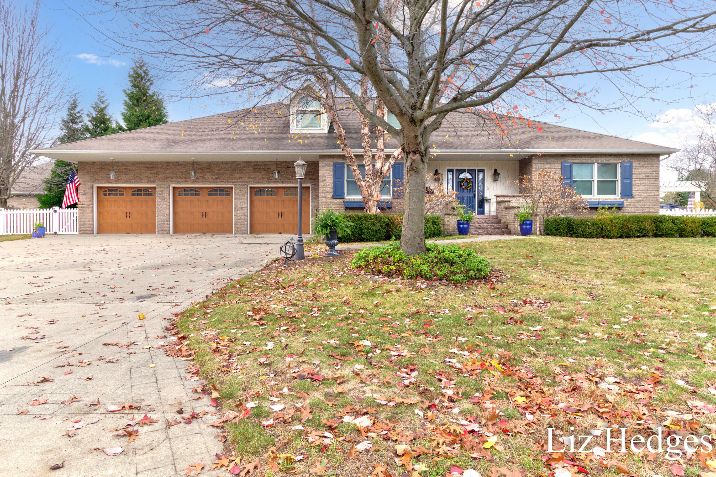 Property Photo:  4876 Townsend Court  MI 49437 