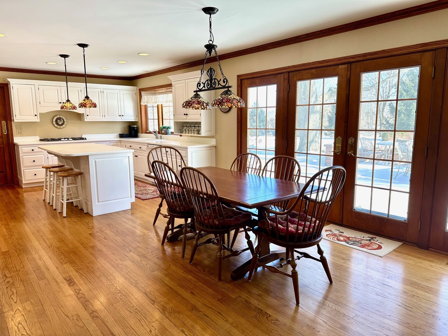 Property Photo: 19 Bow Lane IL 60010