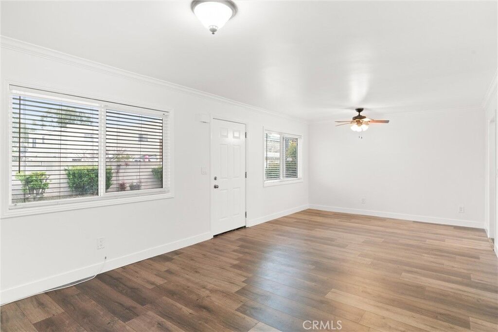 Property Photo: 18961 Florida Street 2 CA 92648