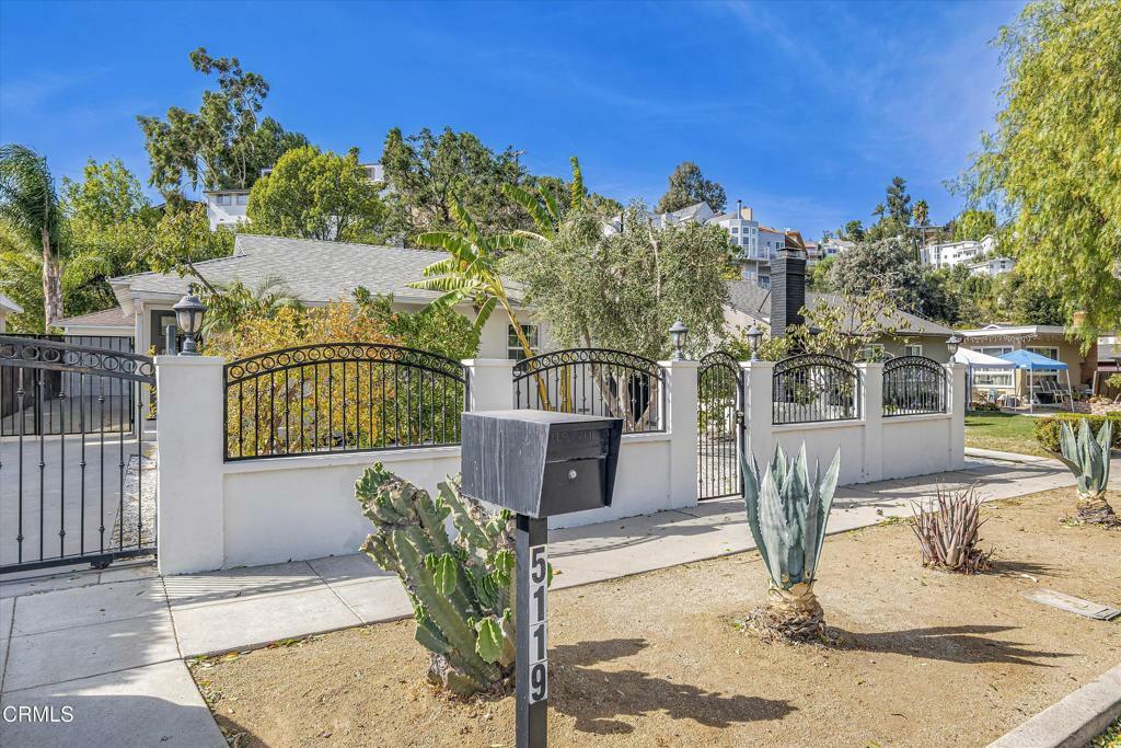 Property Photo:  5119 Canoga Avenue  CA 91364 