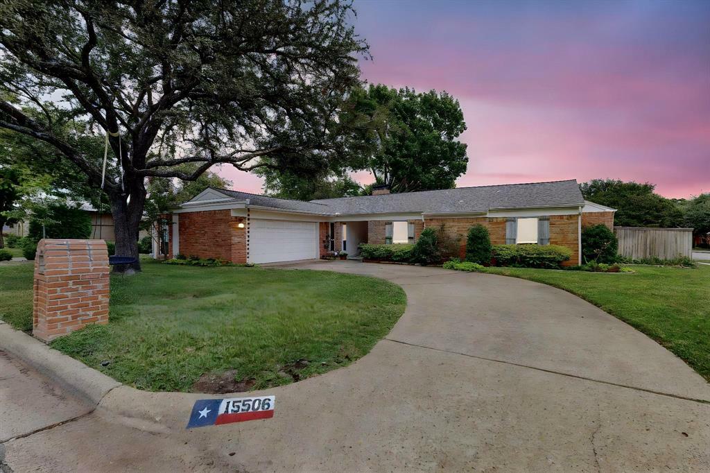 Property Photo:  15506 Branchcrest Circle  TX 75248 