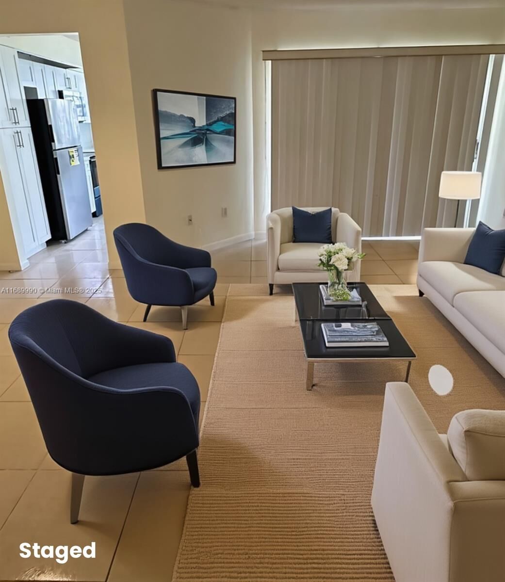 Property Photo: 2049 SE 26th Ln 106 FL 33035