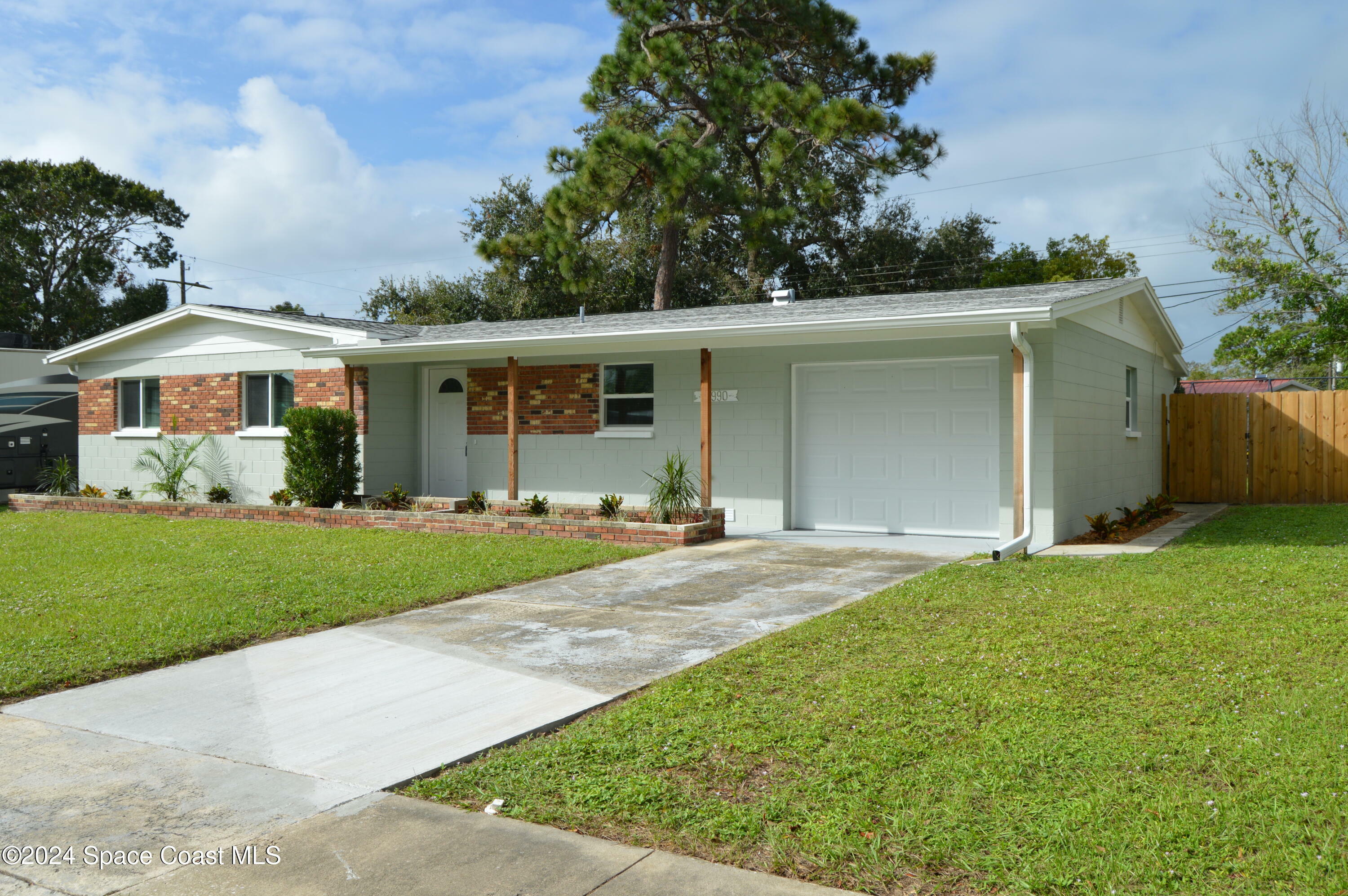 4990 Melissa Drive  Titusville FL 32780 photo