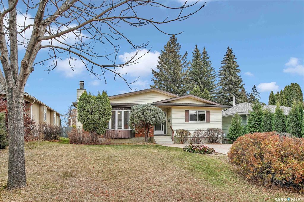 Property Photo:  2405 Haultain Avenue  SK S7J 1R2 