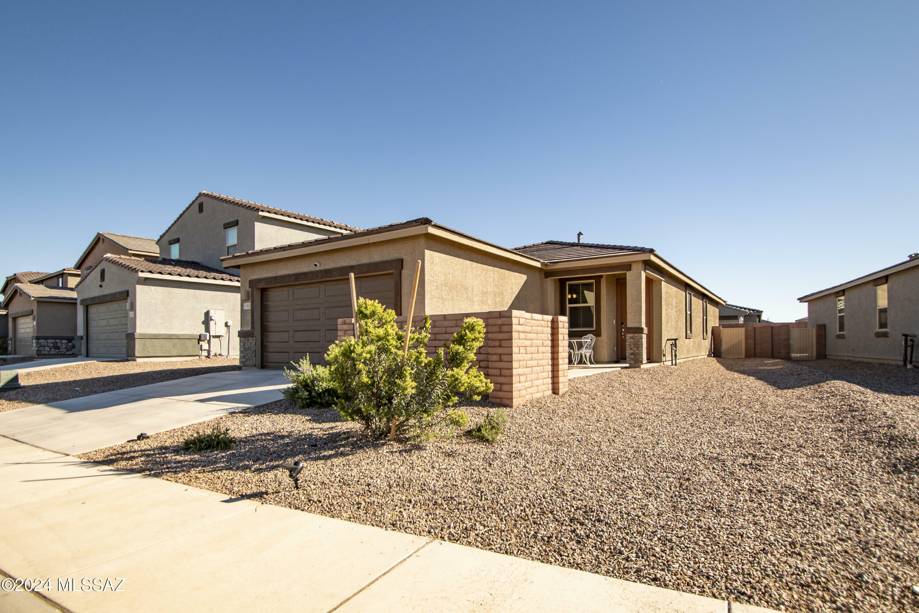 Property Photo:  11901 W Rodeo Trl  AZ 85653 