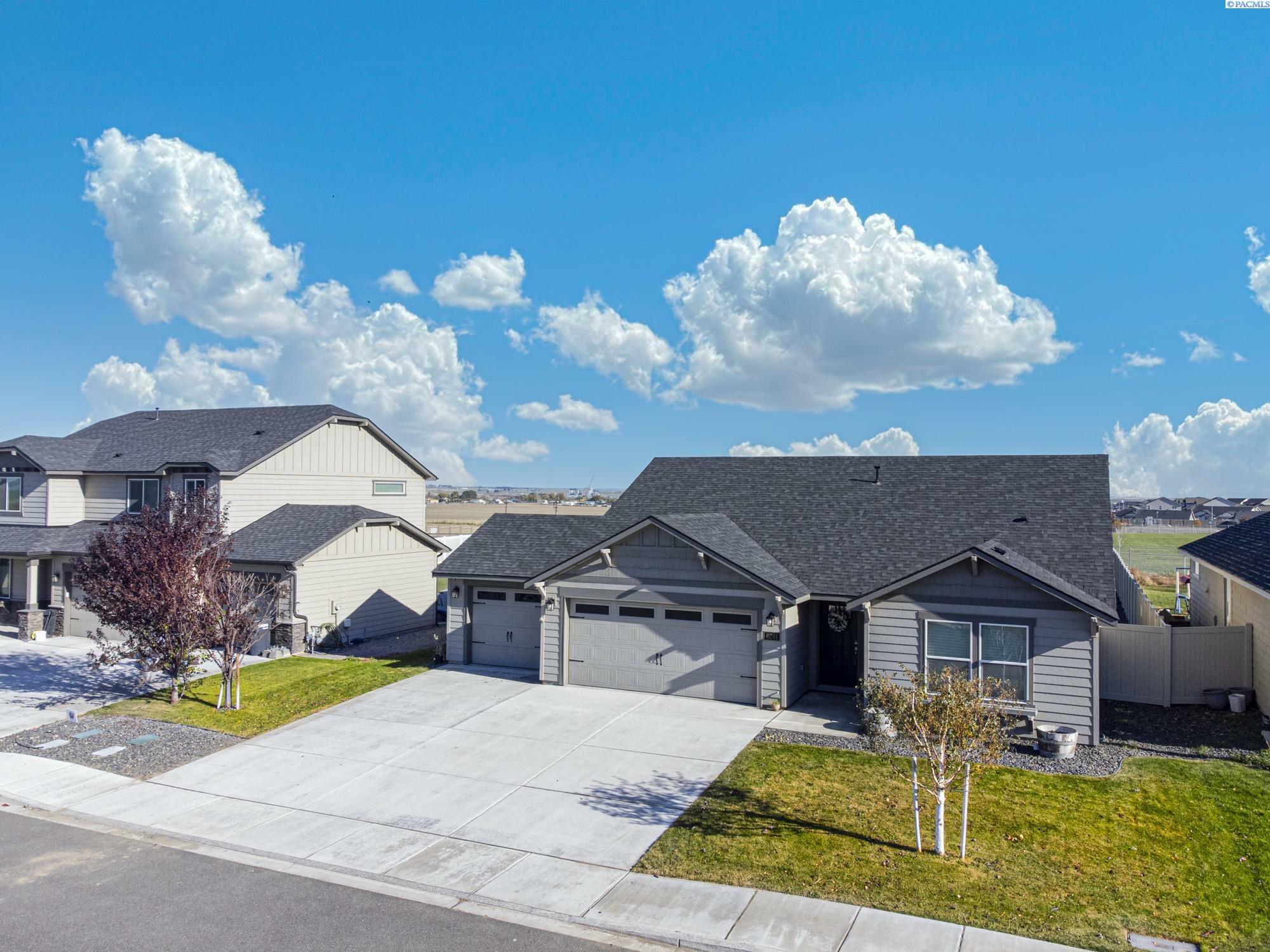 6201 Curlew Lane  Pasco WA 99301 photo