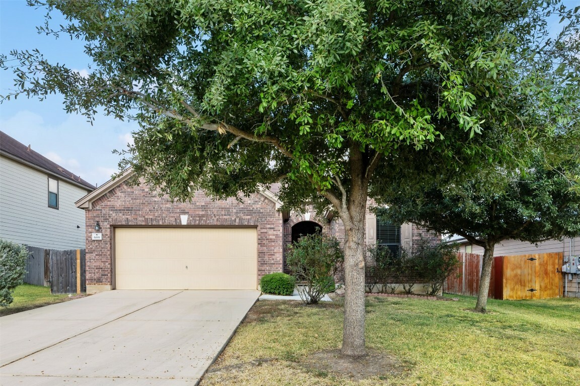 688 Apricot Drive  Kyle TX 78640 photo