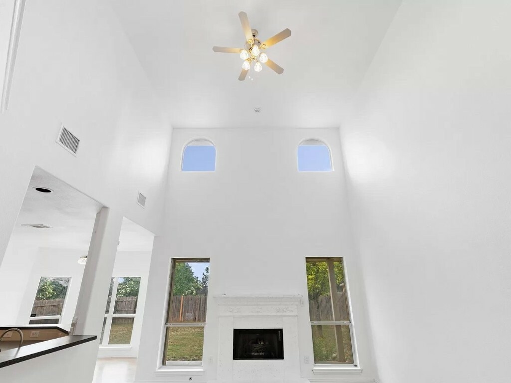 Property Photo:  156 Pecanwood S  TX 78640 