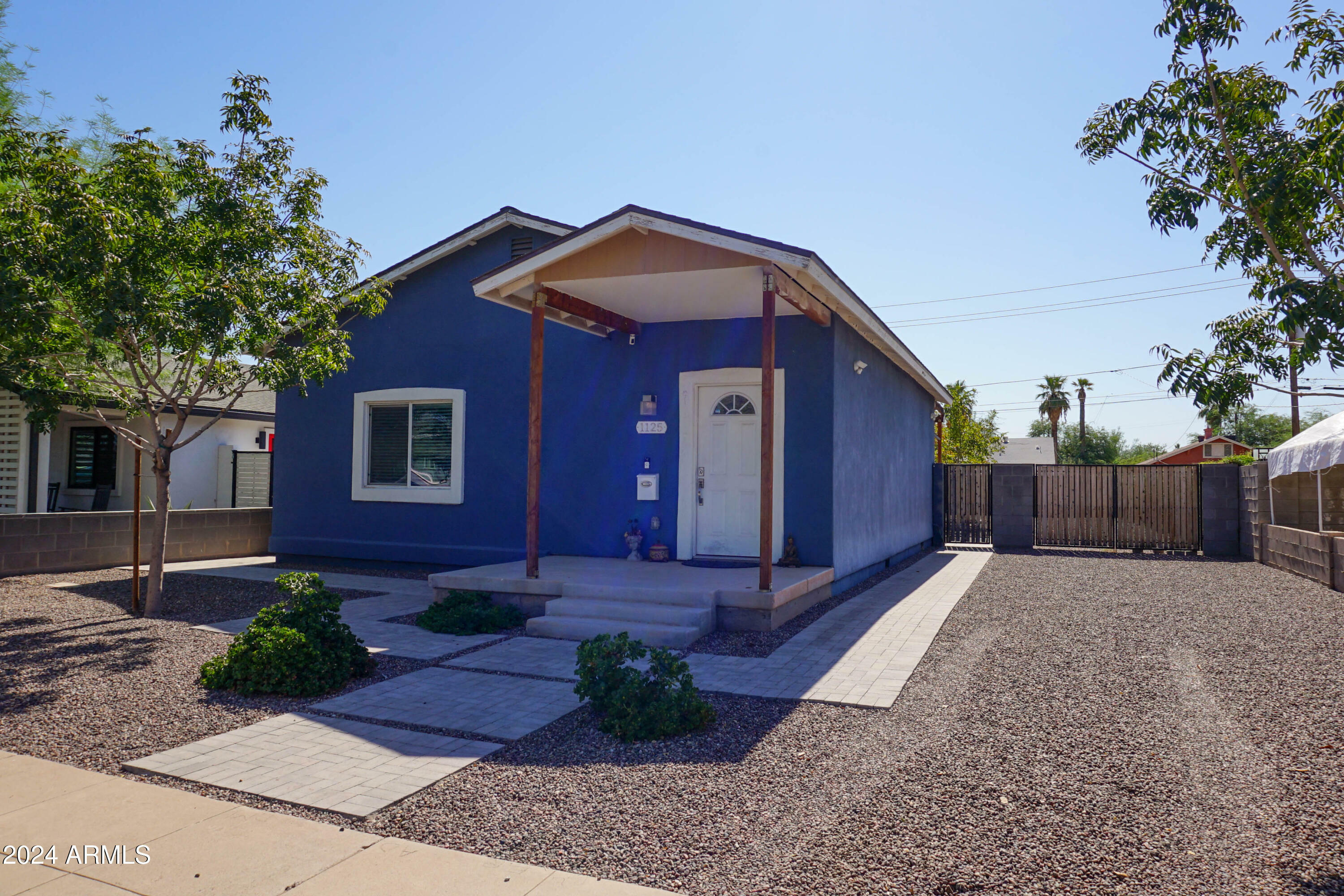 Property Photo:  1125 E McKinley Street  AZ 85006 