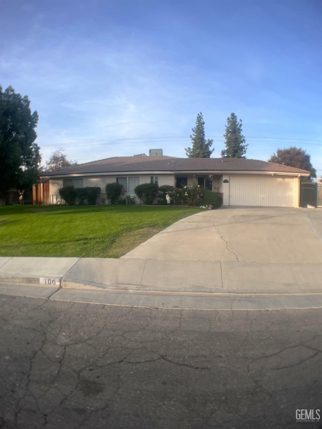 100 Atherton  Bakersfield CA 93309 photo