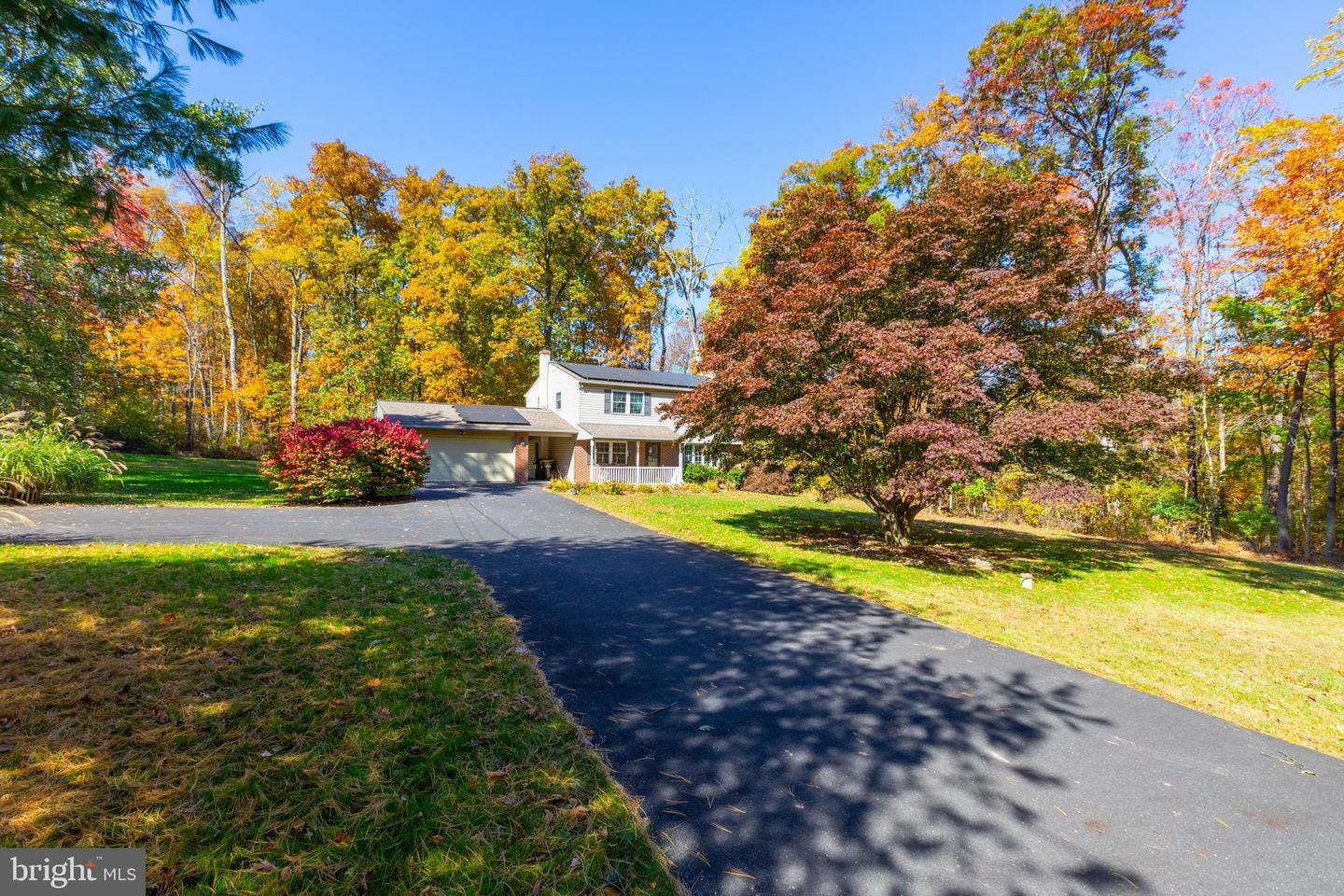 Property Photo:  1716 Ziegler Road  PA 18073 