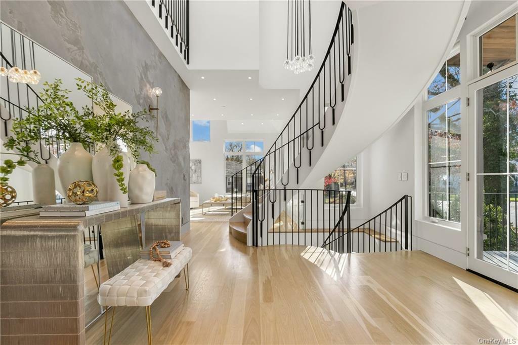 Property Photo:  48 Rock Ridge Drive  NY 10573 